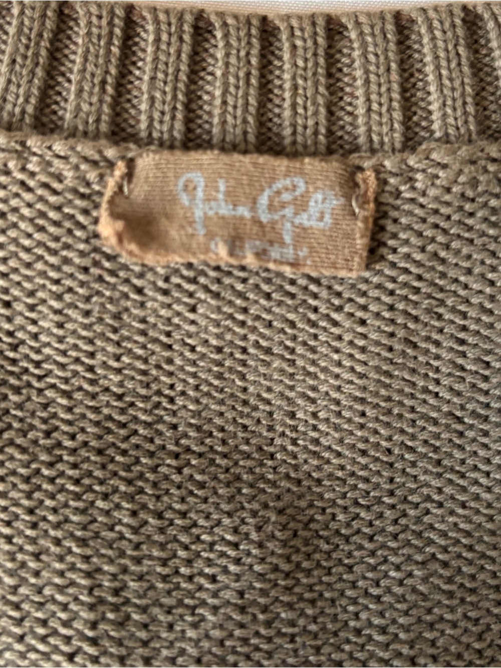 Vest - Picture 3 of 5